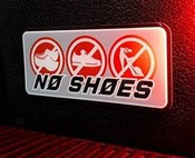 TJ Aufkleber 3D "No Shoes"