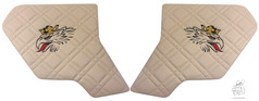 Creme, doppelt gesteppte Trverkleidungen fr Scania New Generation